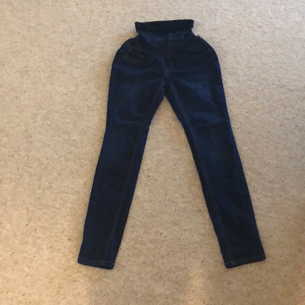 Jessica Simpson maternity jeans